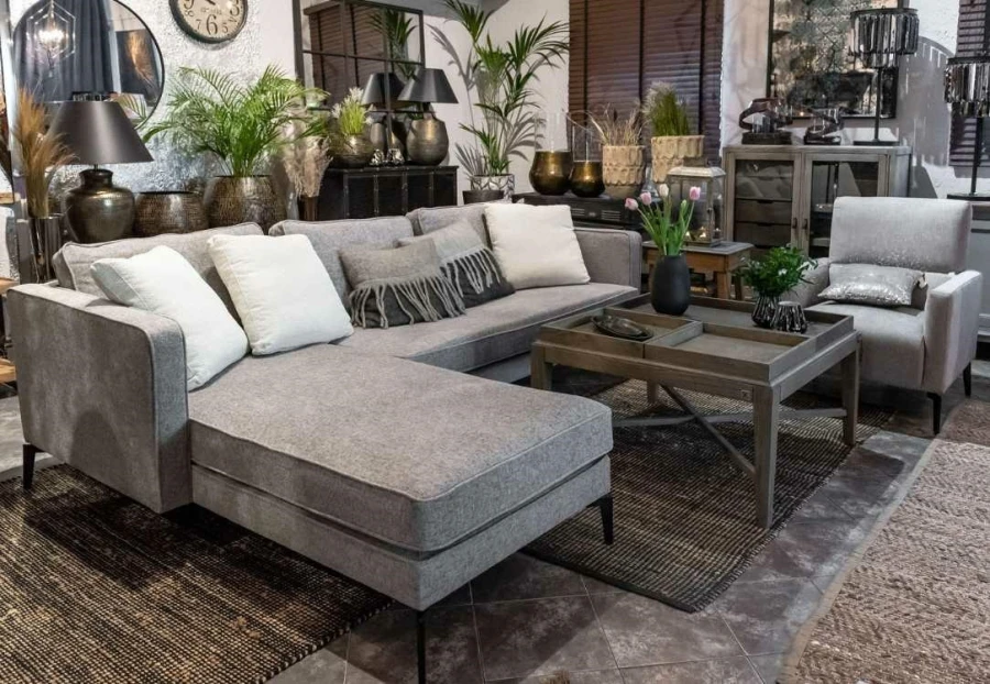 Classic Sofa lewa