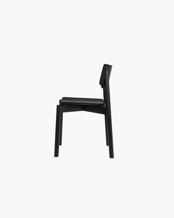 Wem-Chair-Vulcano-Black-FUR4001.1-Option_Seat_Wooden_index_2.webp