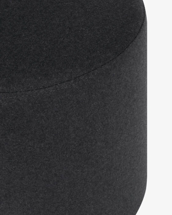 Folk-Pouf-Wide-Black-FUR1161_index_1_679c7621-bc75-453d-9a0c-f891a7386c6a.webp
