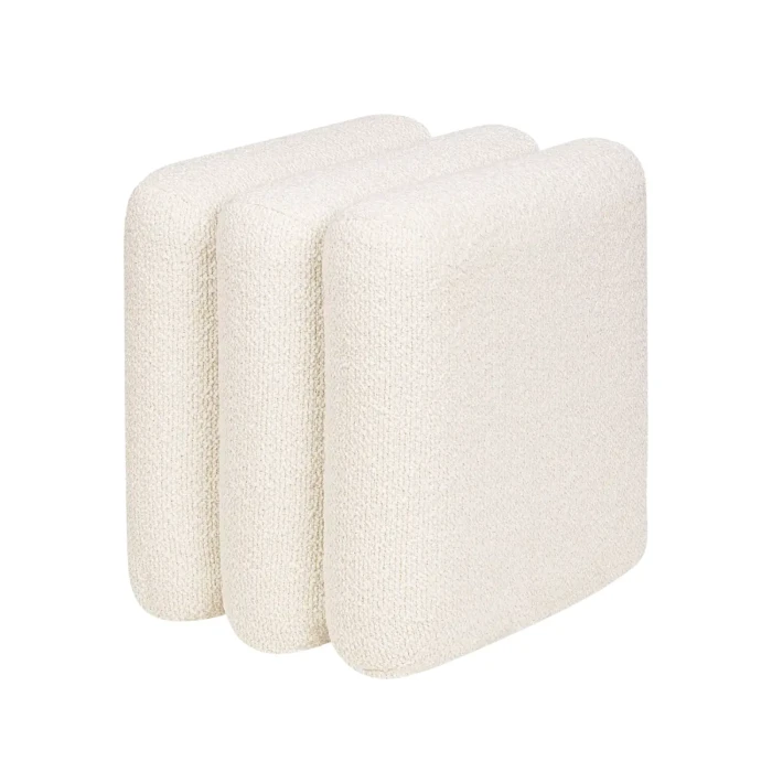 zestaw-puf-kremowych-biale-tlo-1500x1500.webp