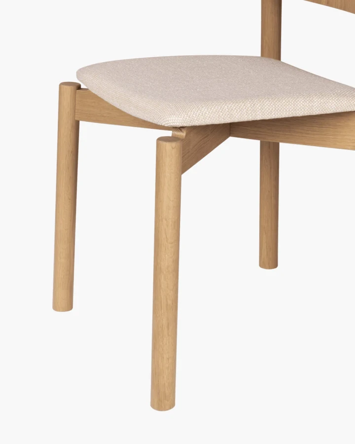 Wem-Chair-Oak-FUR4002.4-Option_Seat_Upholstered_index_7.webp